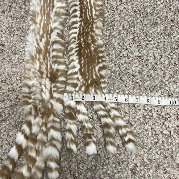 Alexander Bartlett Real fur scarf - Picture 3 of 6